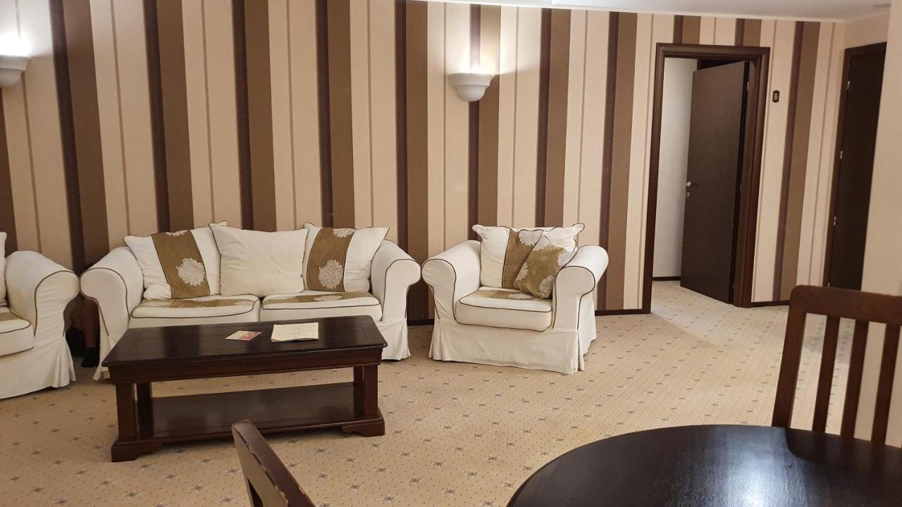 Apartament 2706 Alpin Resort, Etaj 7, Poiana Brasov Bagian luar foto